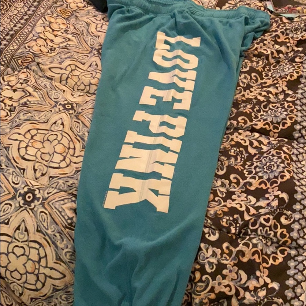 Capri sweats